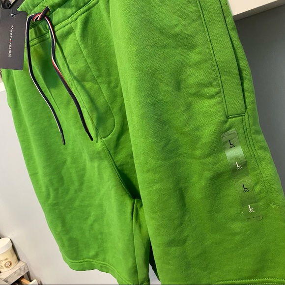 Tommy Hilfiger Sweat Shorts - Picture 2 of 5